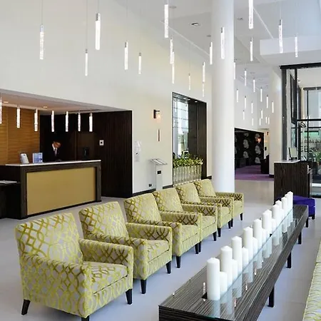Radisson Blu Hotel, Szálloda 4*