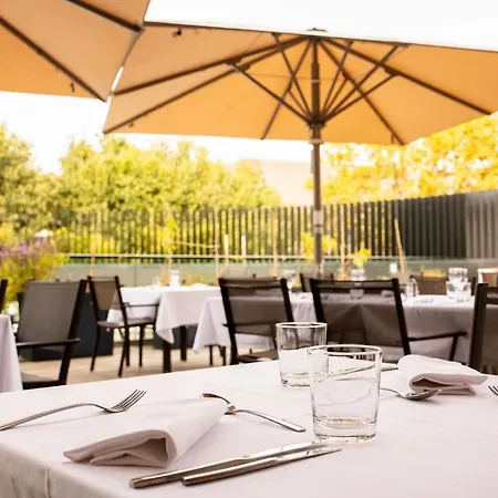 Radisson Blu Hotel, 4* מונפלייה